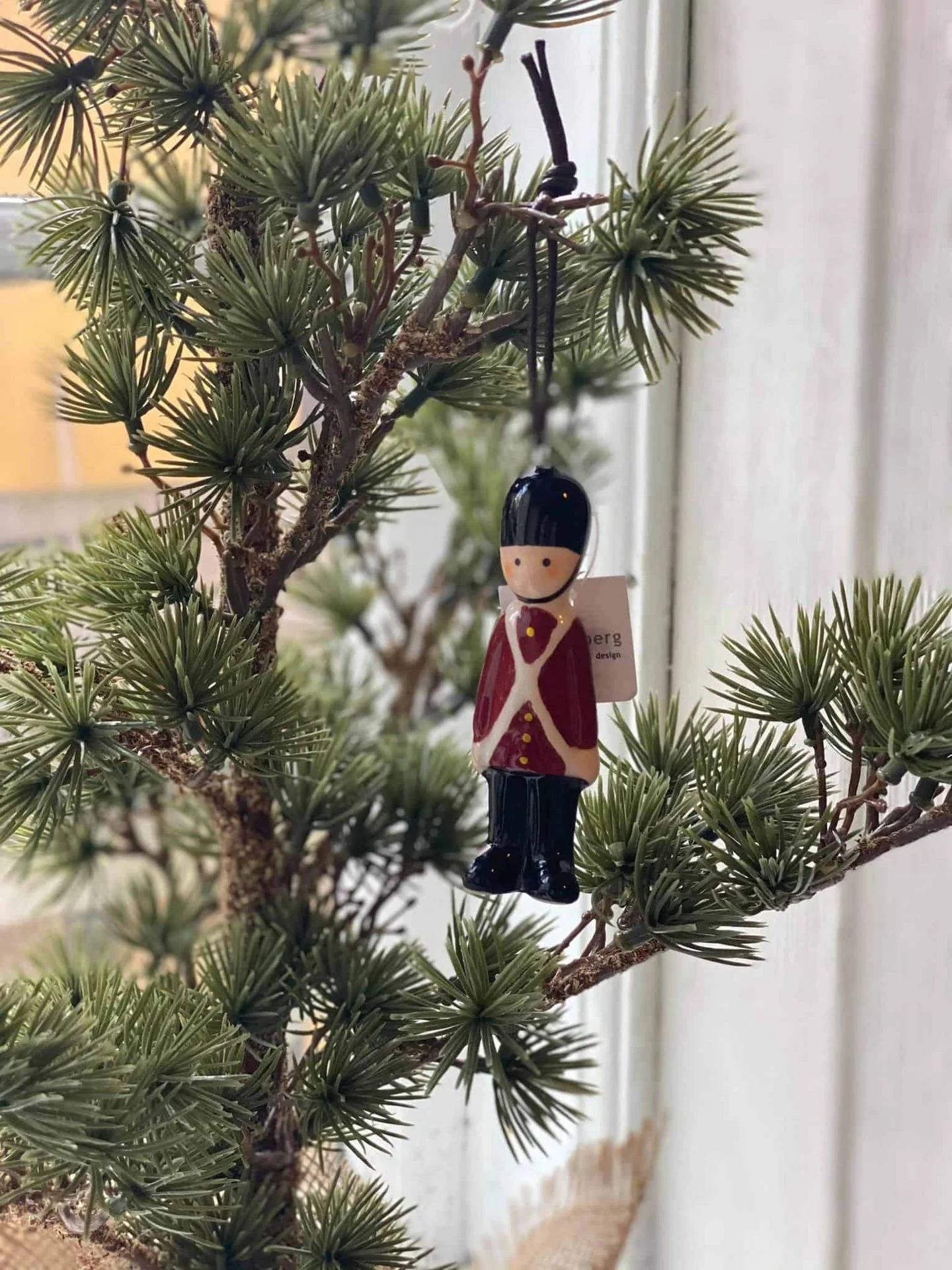 Miniatyrbild 2